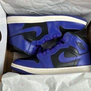 Womens Air Jordan 1 Mid. Black/Purple. Womens Size 9. NEW never been worn.